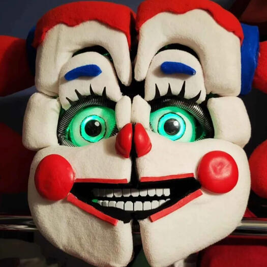 Circus Baby's Glowing Eyes